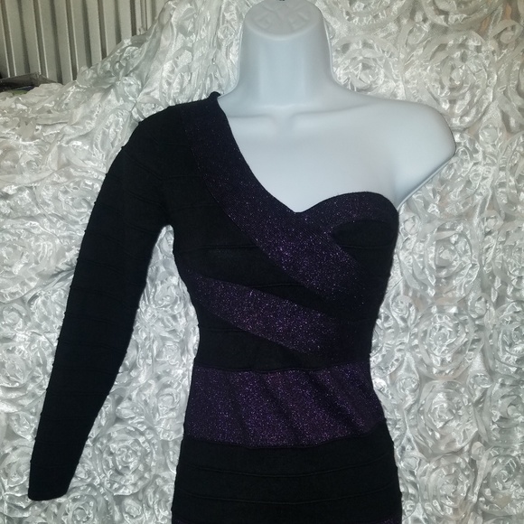 Forever 21 Off shoulder dress - Picture 3 of 4